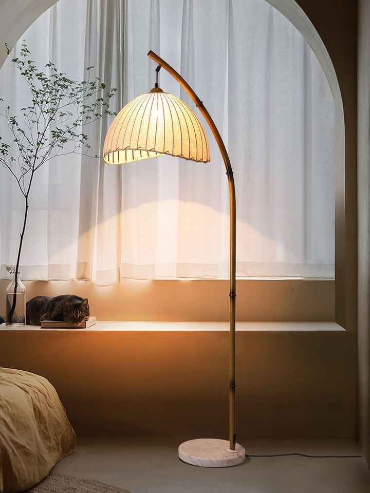 Sanna Floor Lamp - Vakkerlight