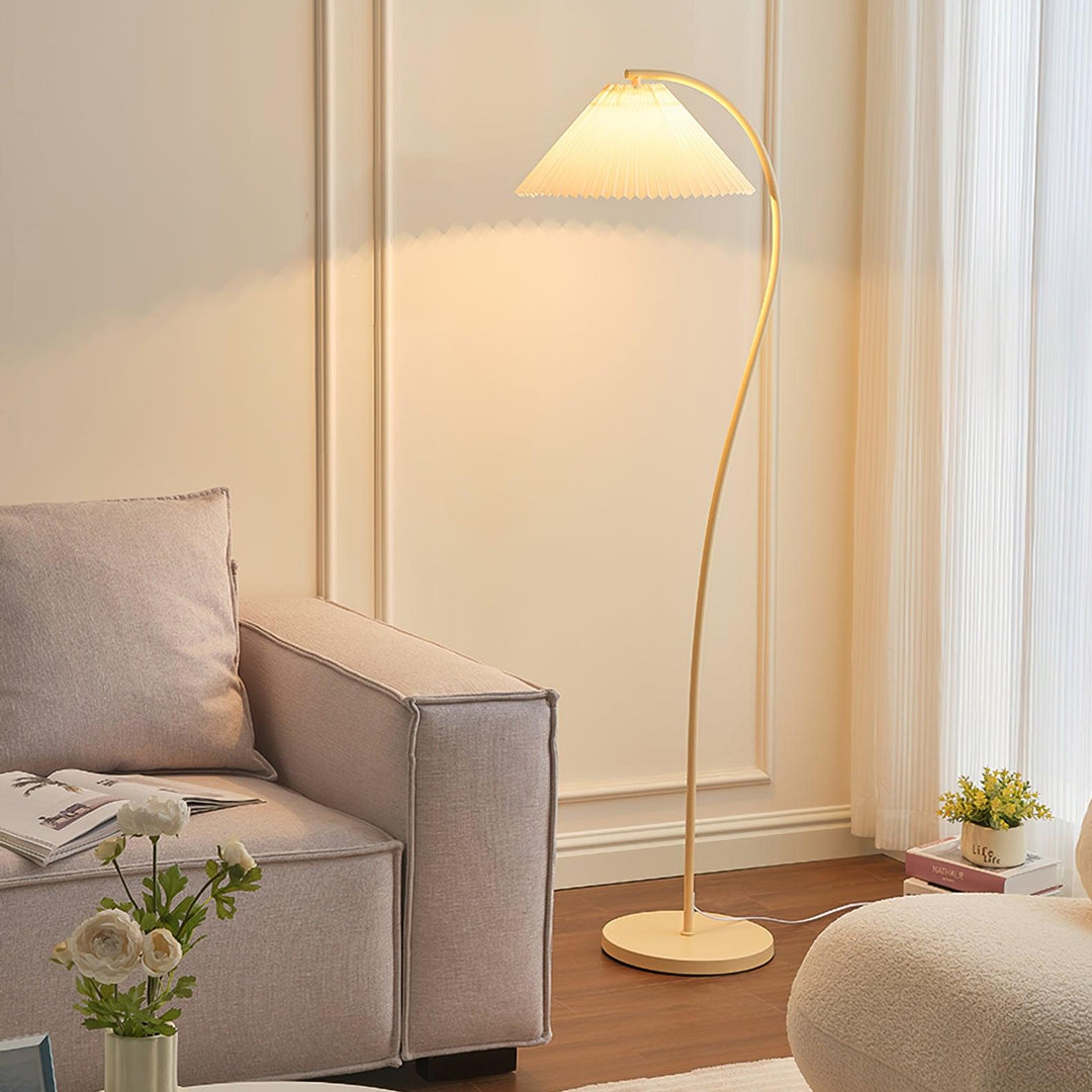 Arched Floor Lamp - Vakkerlight