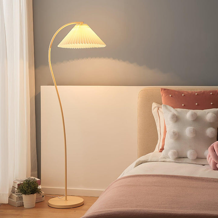 Arched Floor Lamp - Vakkerlight