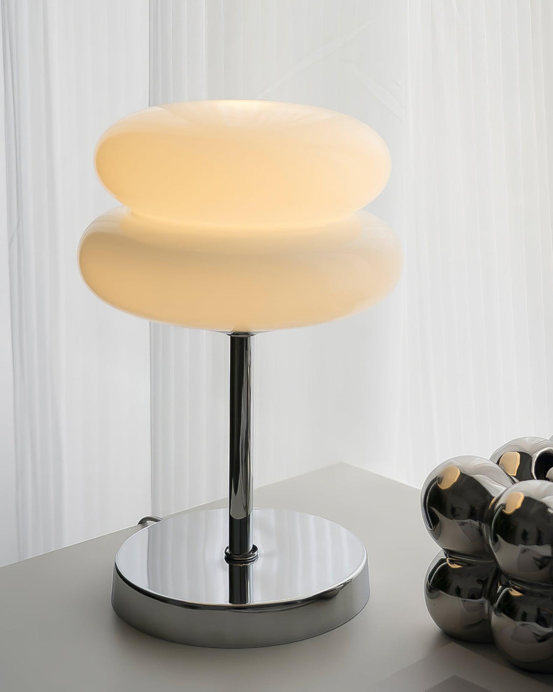 Saturn Glide Glass Table Lamp - Vakkerlight