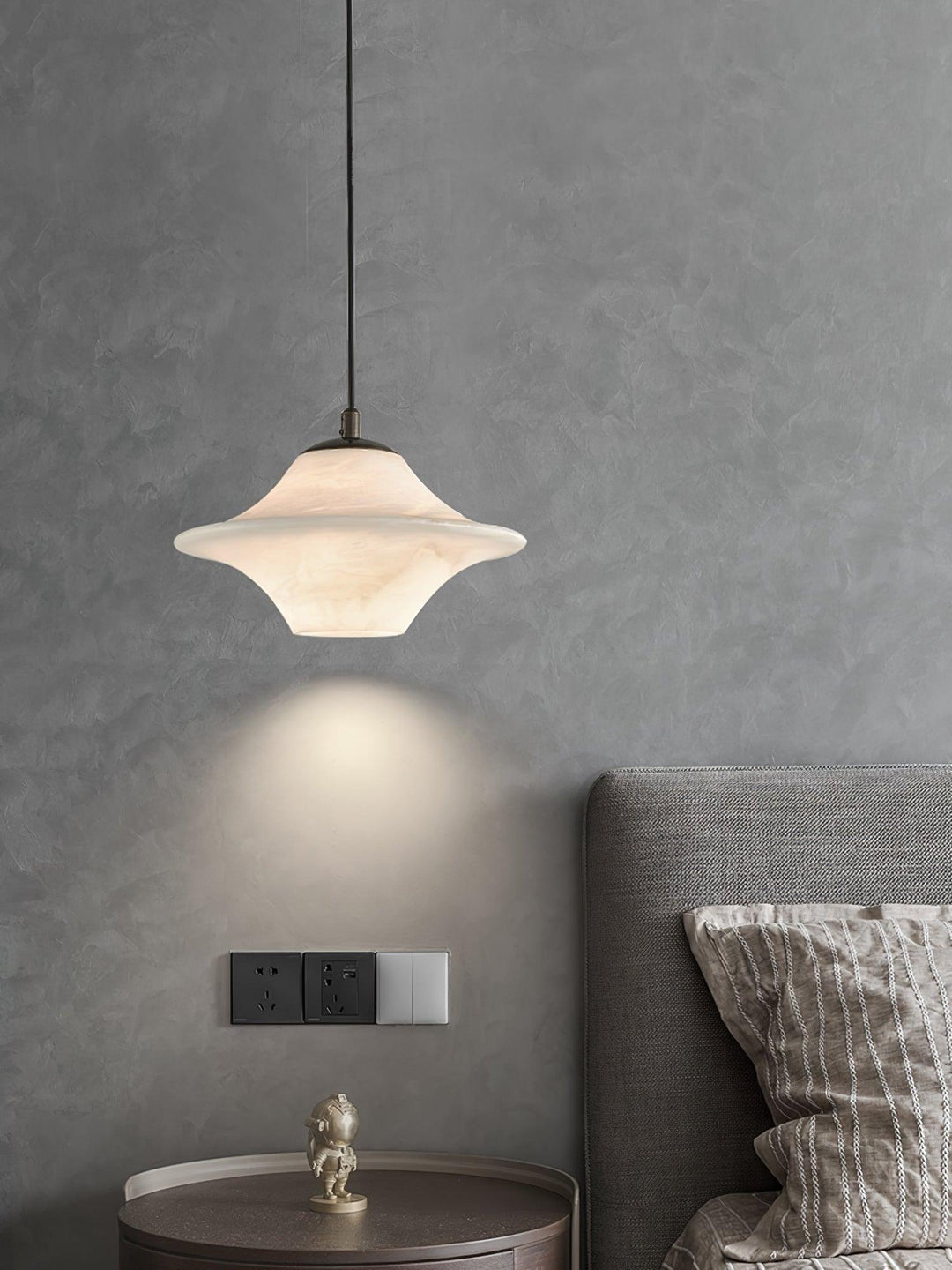 Saucer Alabaster Pendant Light - Vakkerlight