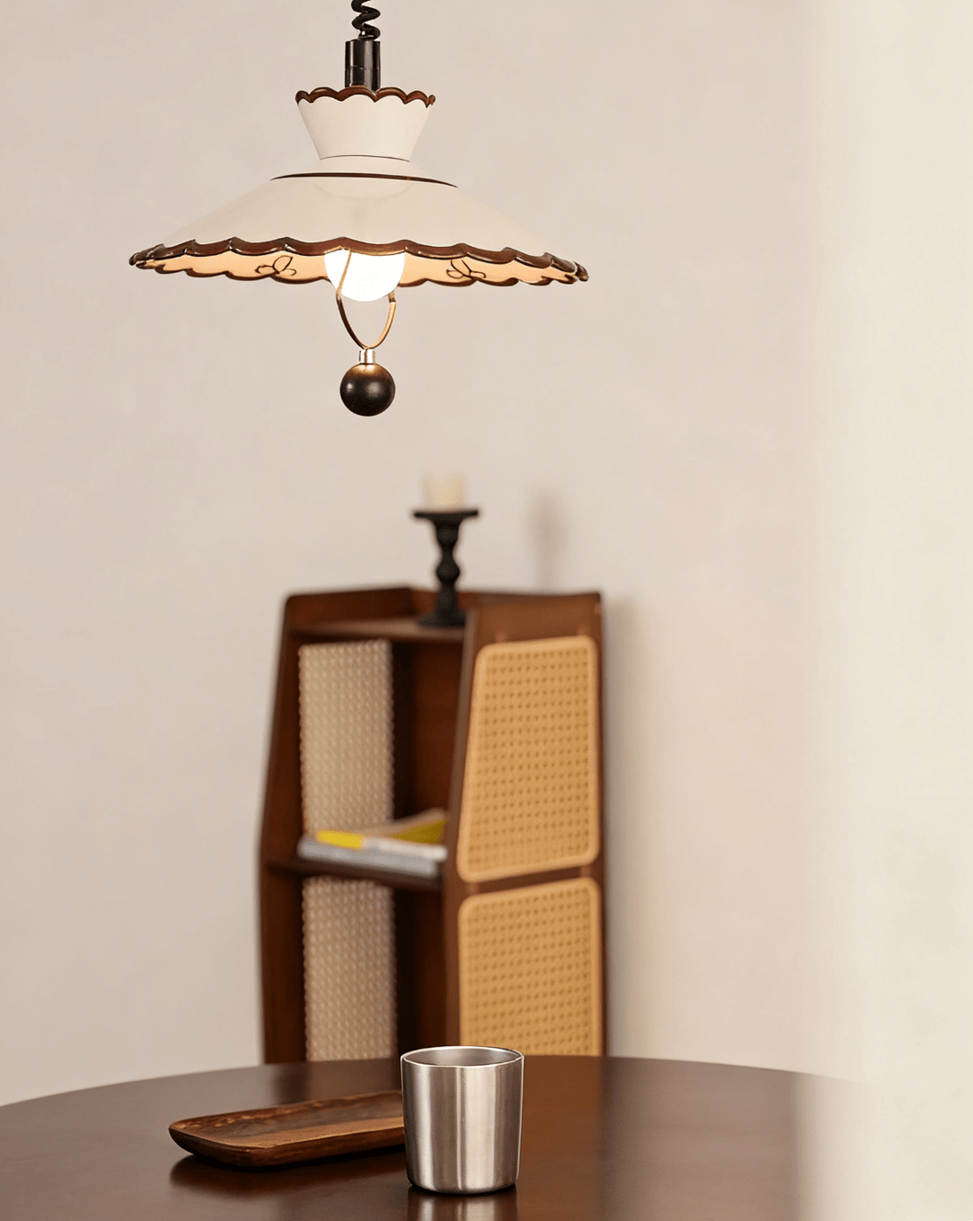 Scalloped Edge Pendant Lamp - Vakkerlight