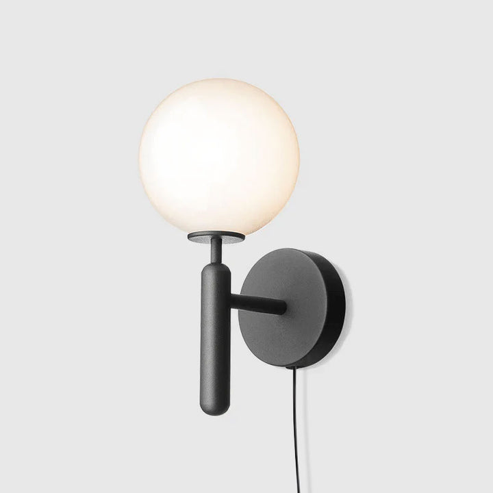 Scandiluxe Plug-in Wall Light