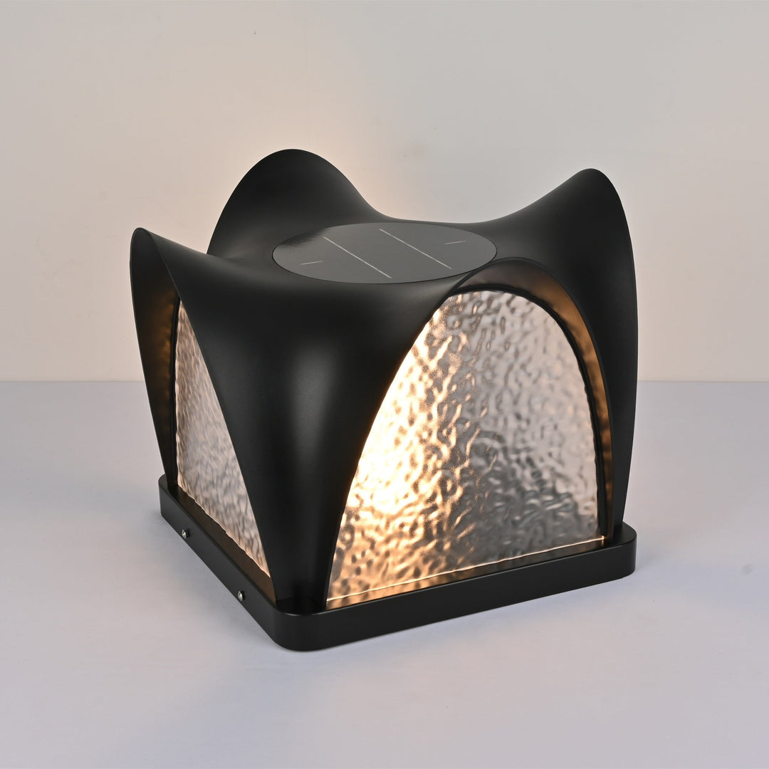 Sculptform Solar Outdoor Light - Vakkerlight