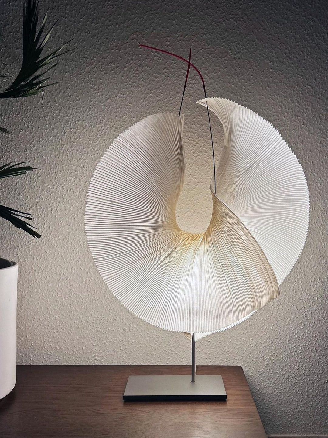 Sculptural Pleated Paper Lamp - Vakkerlight