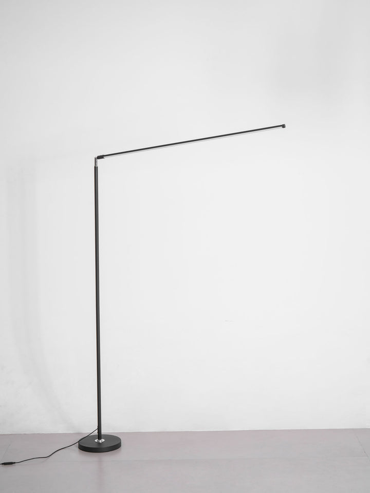 Selene Slim Floor Lamp - Vakkerlight