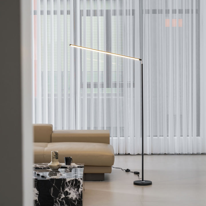 Selene Slim Floor Lamp - Vakkerlight