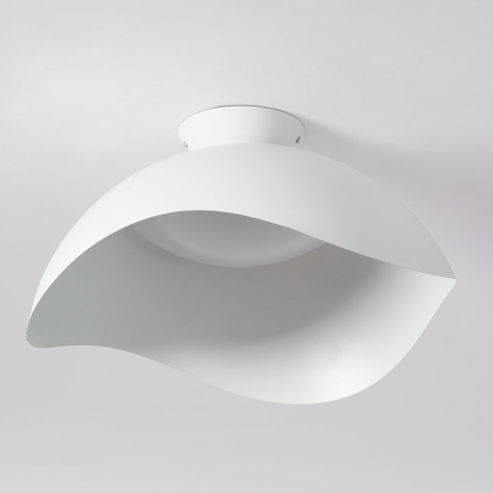 Serene Wave Ceiling Light - Vakkerlight