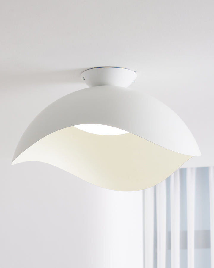 Serene Wave Ceiling Light - Vakkerlight