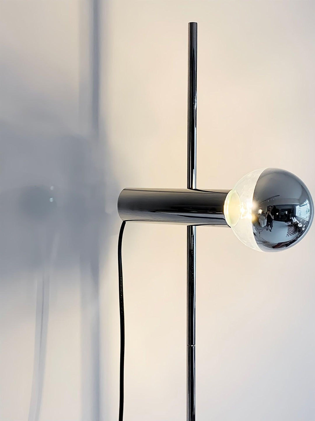 Sereno Floor Lamp - Vakkerlight