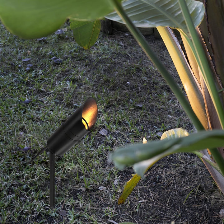 Shadow Pierce Ground Spike Light - Vakkerlight