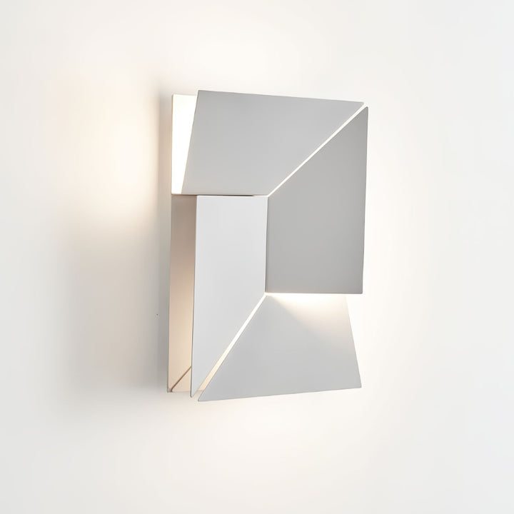 Schatten Grand Sconce