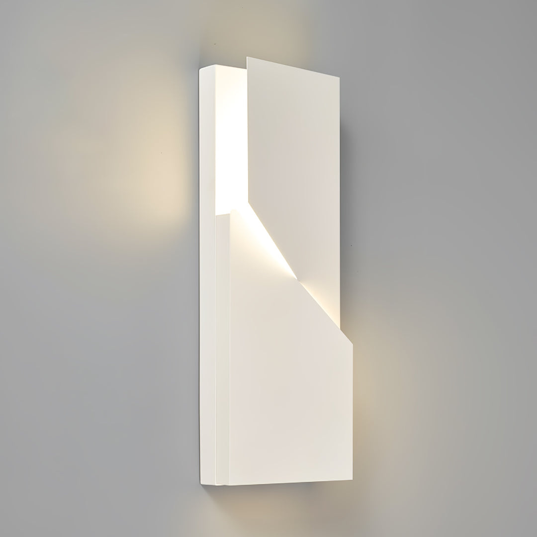 Schatten Grand Sconce