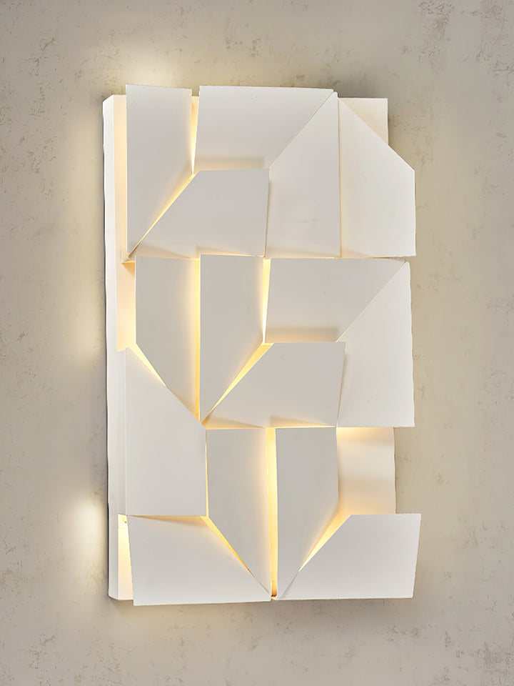 Schatten Grand Sconce