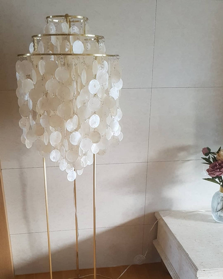 Shell Floor Lamp - Vakkerlight