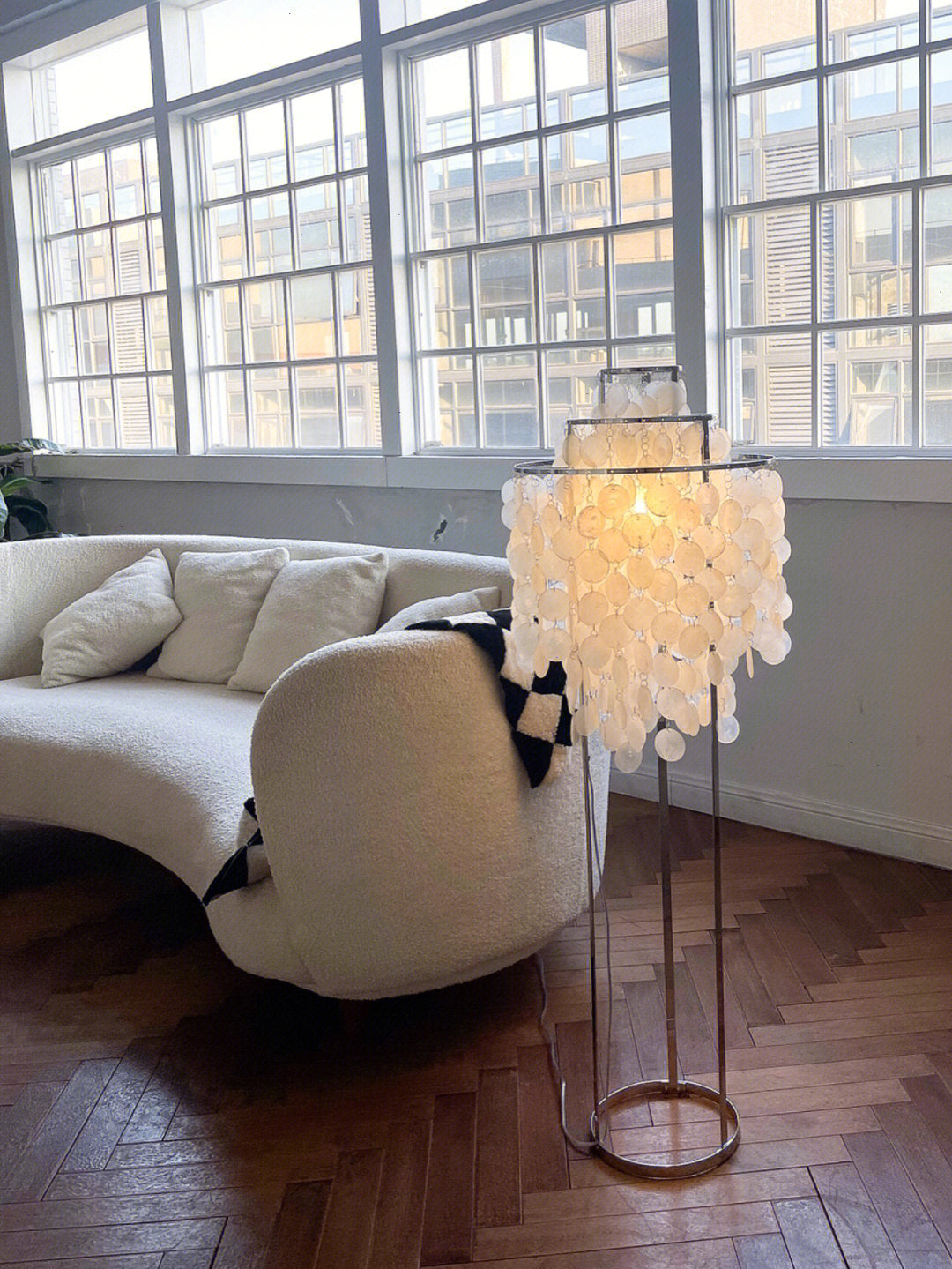 Shell Floor Lamp