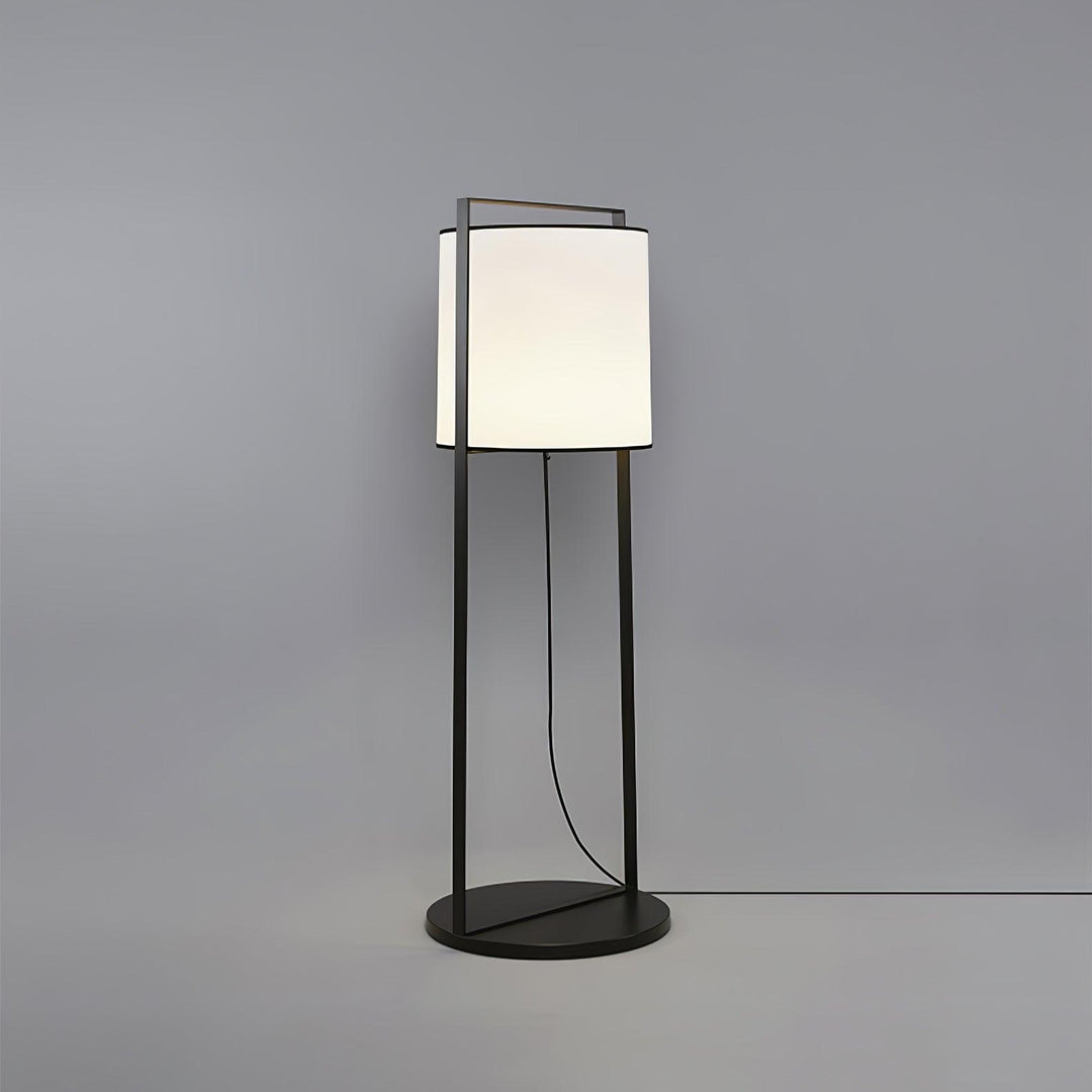 Silhouette Textile Floor Lamp - Vakkerlight