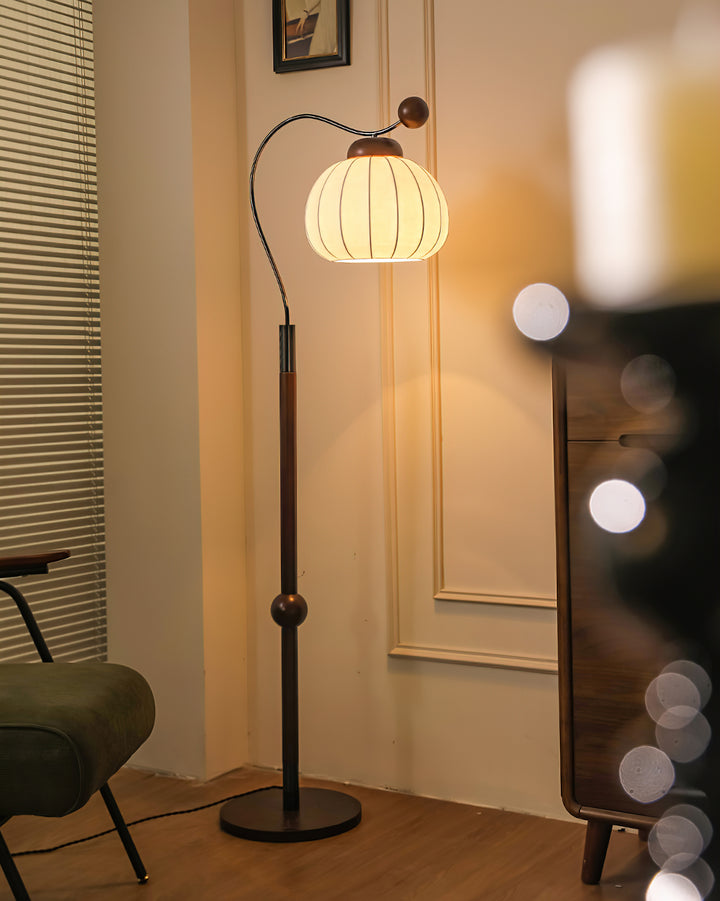 Silk Globe Floor Lamp - Vakkerlight