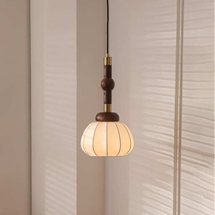 Silk Globe Pendant Lamp - Vakkerlight