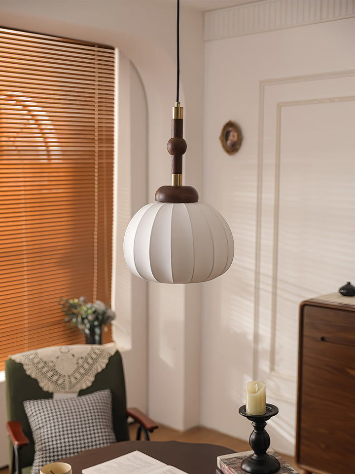 Silk Globe Pendant Lamp - Vakkerlight