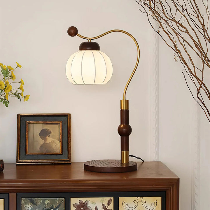 Silk Globe Table Lamp - Vakkerlight