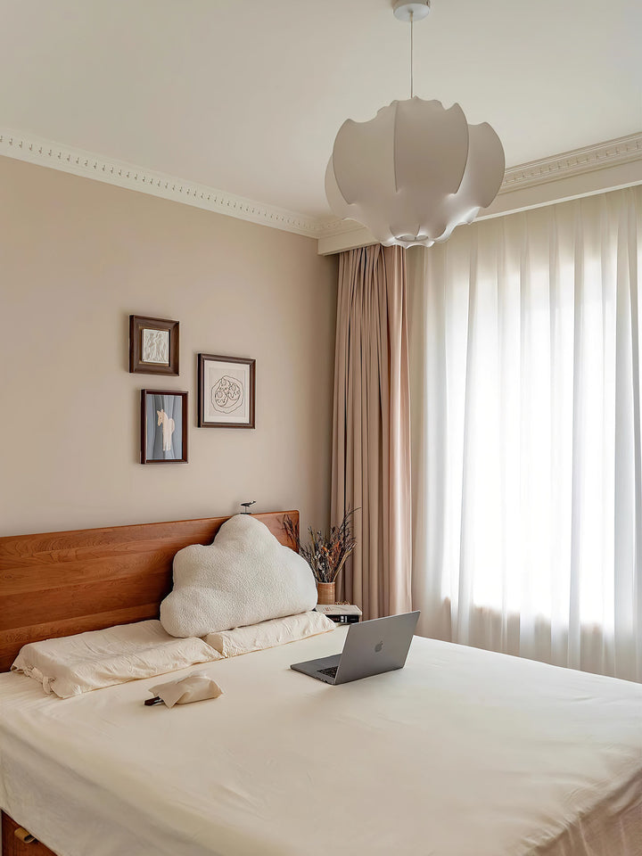 Silken Lotus Silk Pendant Lamp - Vakkerlight