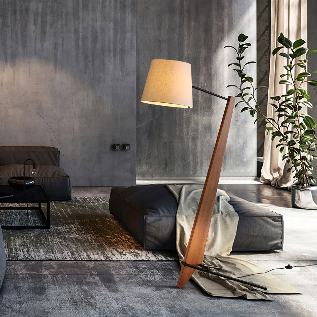 Silva Giant Floor Lamp - Vakkerlight