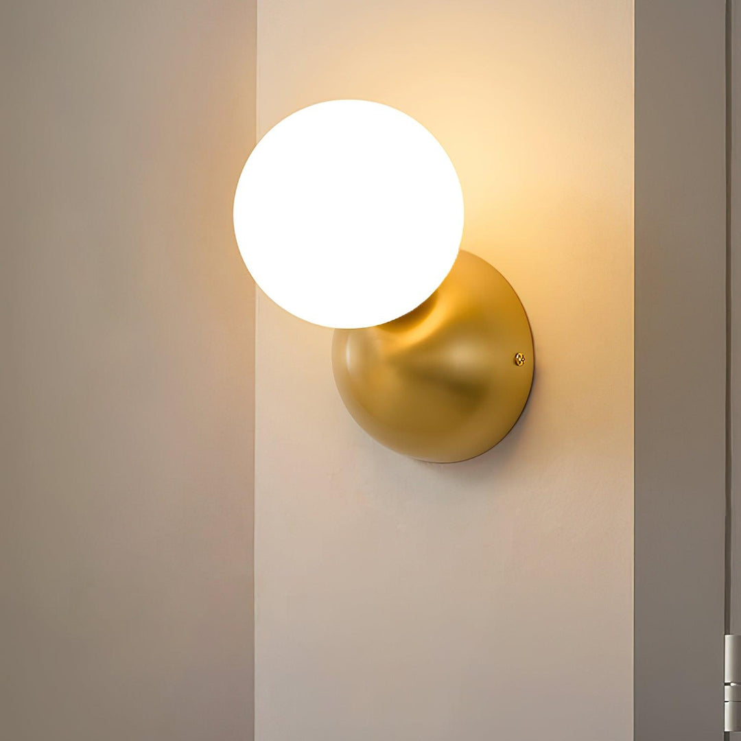 Single Globe Wall Light - Vakkerlight