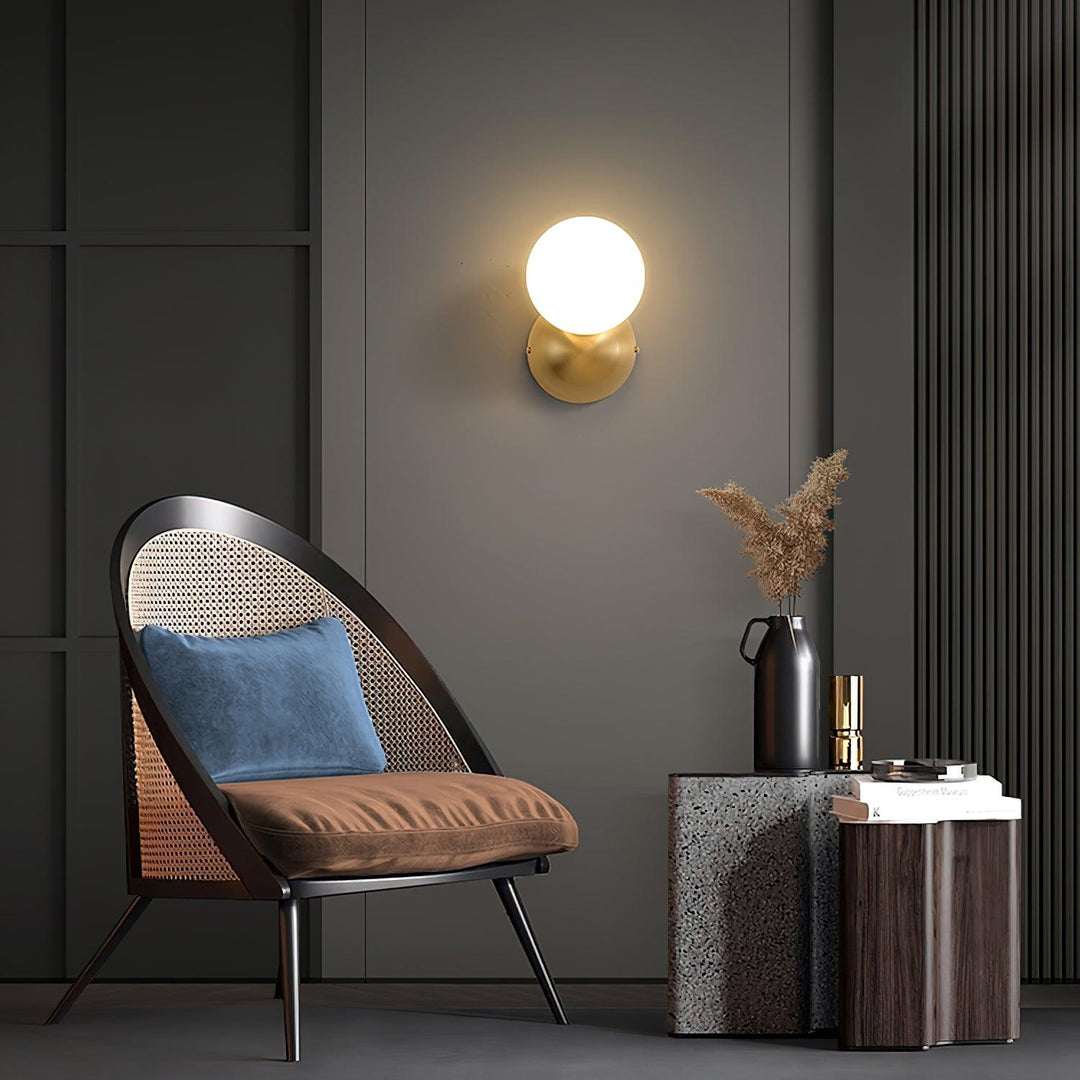 Single Globe Wall Light - Vakkerlight