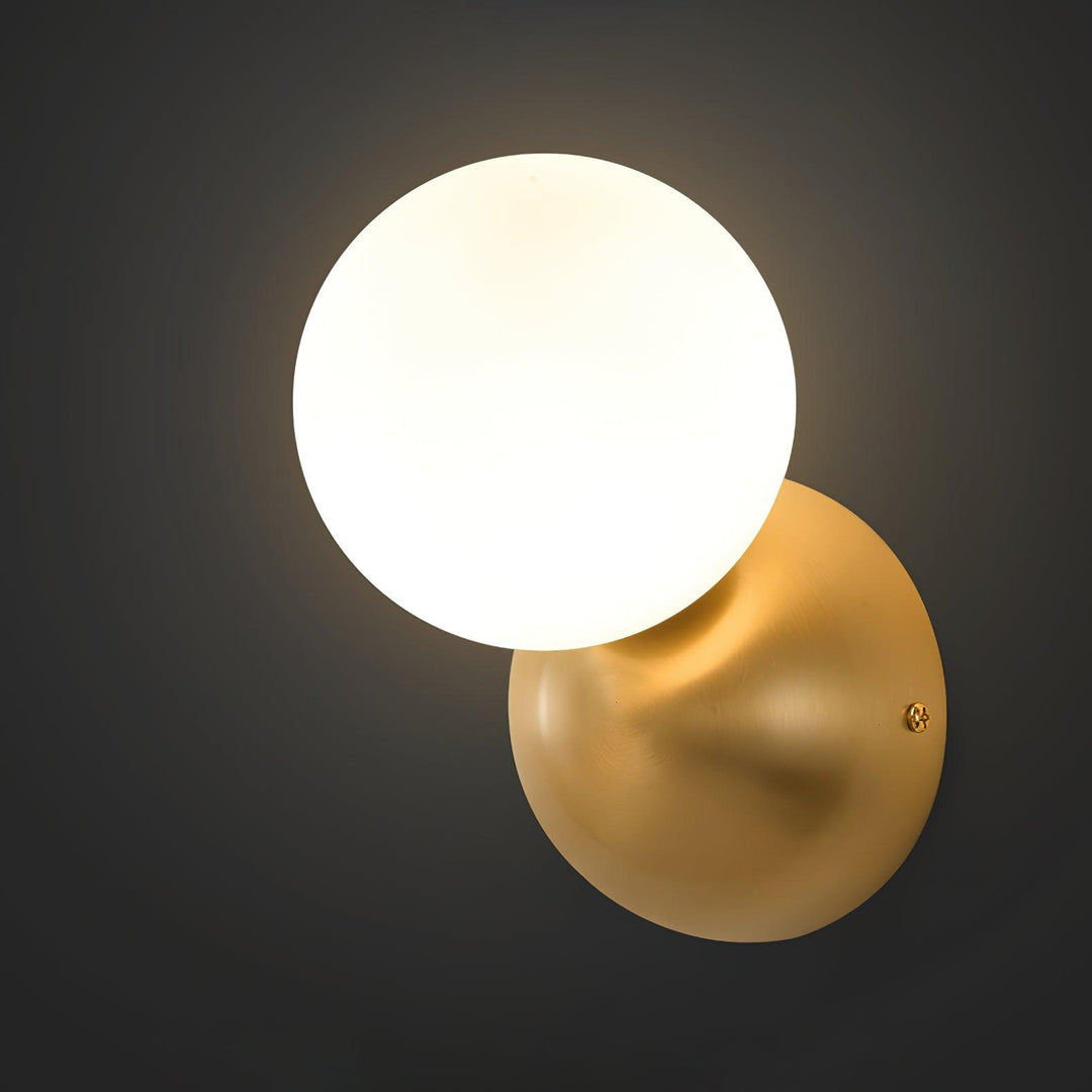 Single Globe Wall Light - Vakkerlight