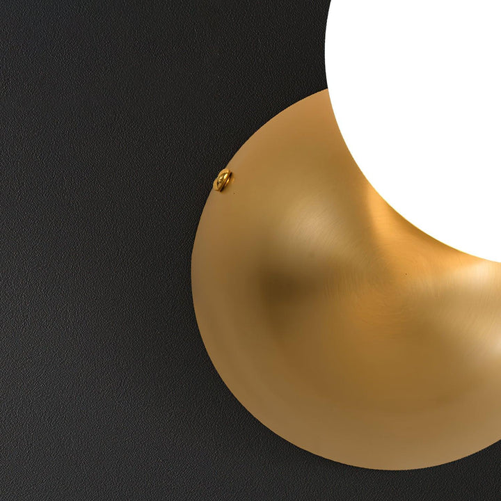 Single Globe Wall Light - Vakkerlight