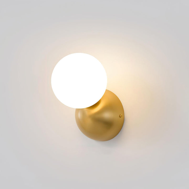 Single Globe Wall Light - Vakkerlight