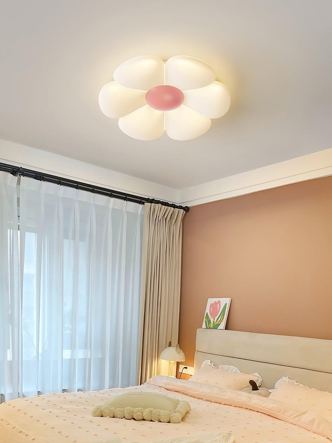 Six - leaf Flower Kids Room Ceiling Lamp - Vakkerlight