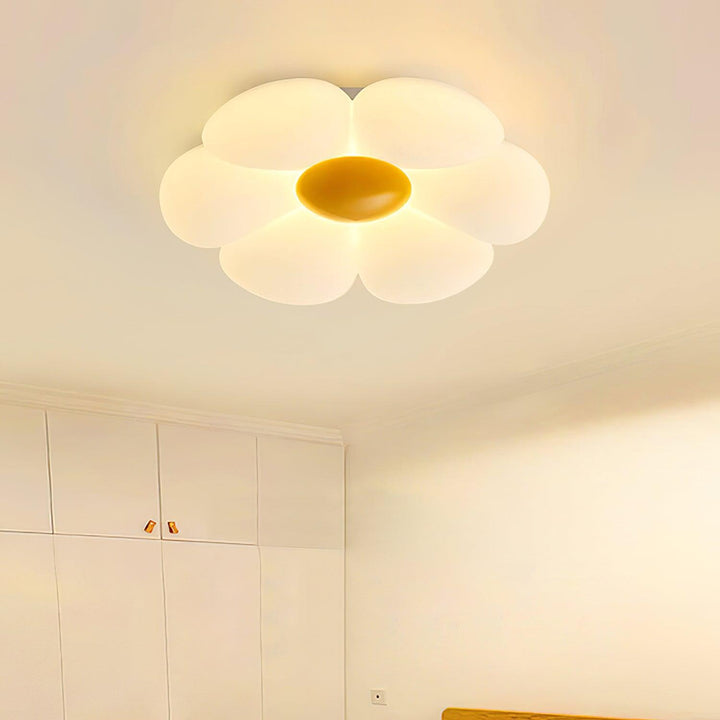 Six - leaf Flower Kids Room Ceiling Lamp - Vakkerlight