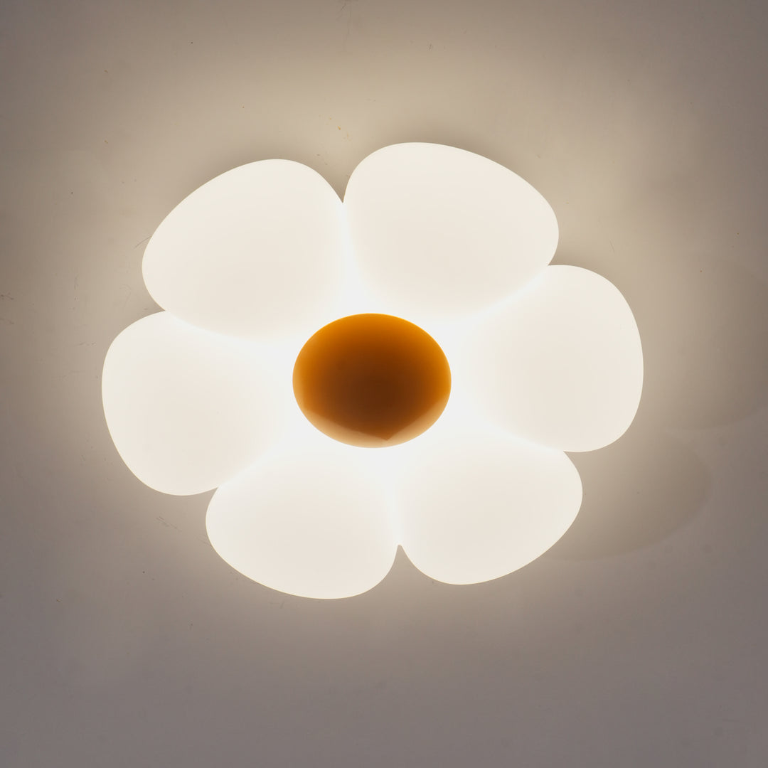 Six - leaf Flower Kids Room Ceiling Lamp - Vakkerlight