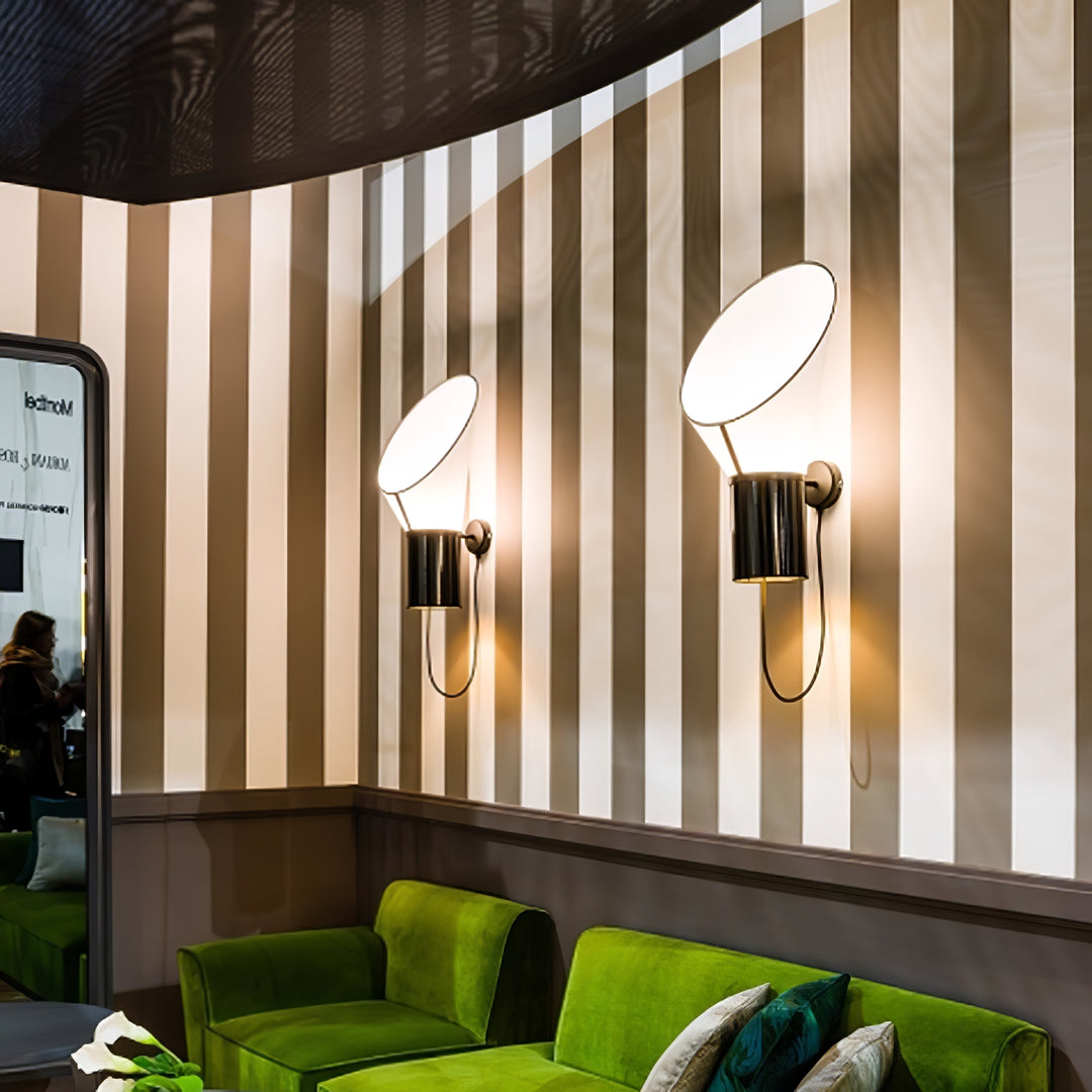 Sketch Line Wall Sconce - Vakkerlight