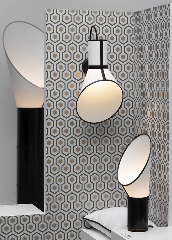 Sketch Line Wall Sconce - Vakkerlight