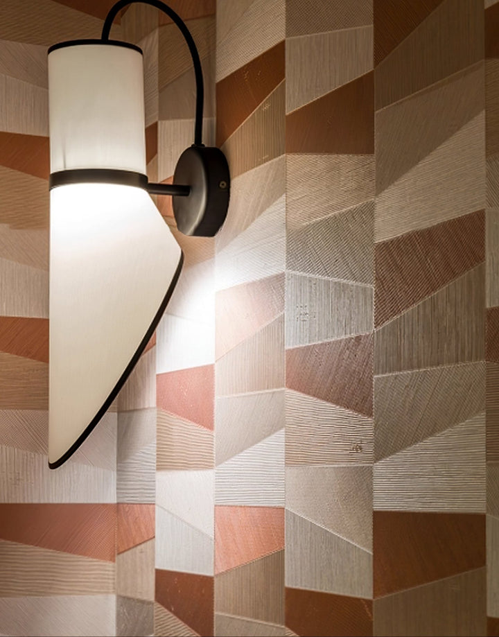 Sketch Line Wall Sconce - Vakkerlight