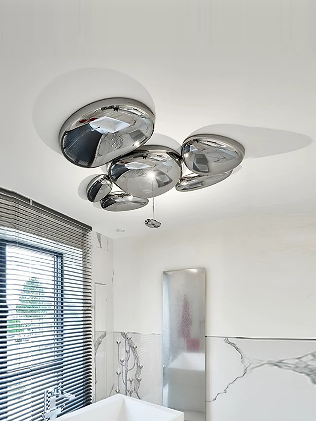 Skydro Ceiling Lamp - Vakkerlight