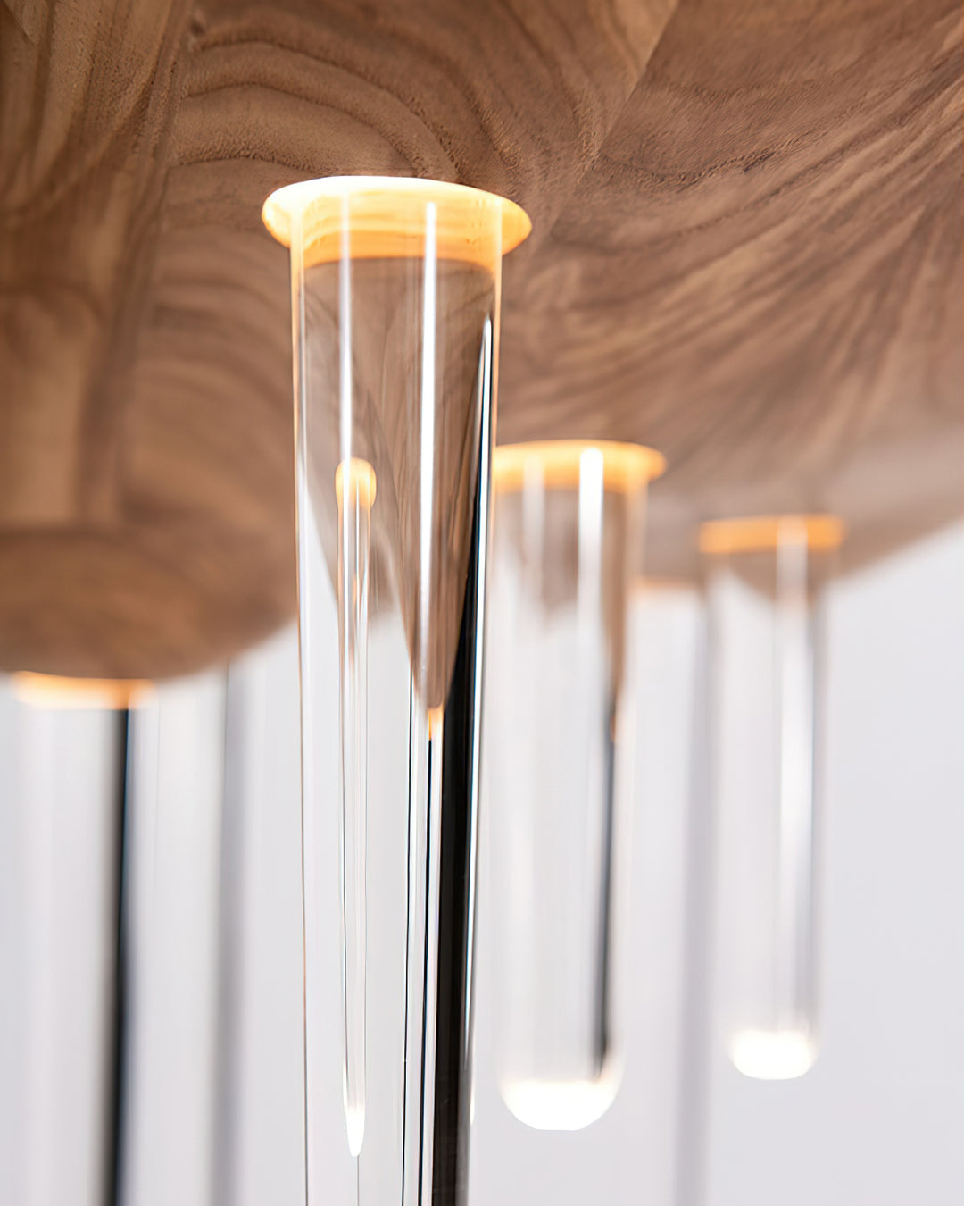 Skyward Thorn Chandelier - Vakkerlight