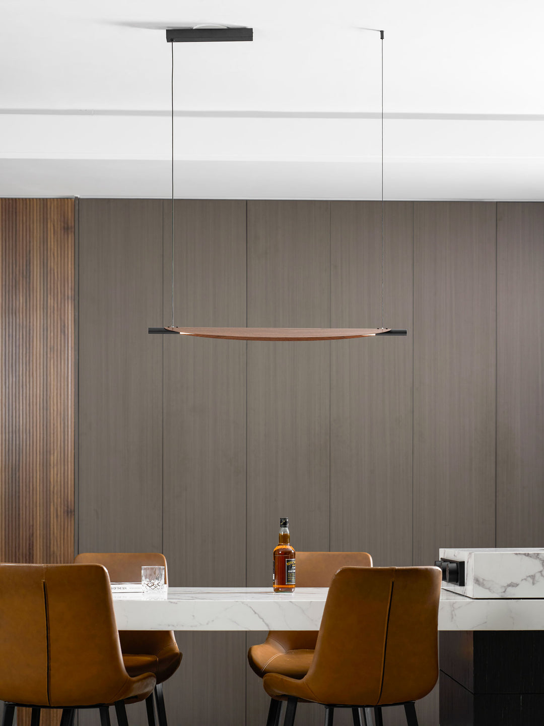 Sleek Board Pendant Lamp - Vakkerlight