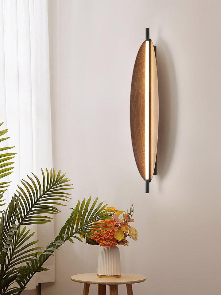 Sleek Board Sconce - Vakkerlight