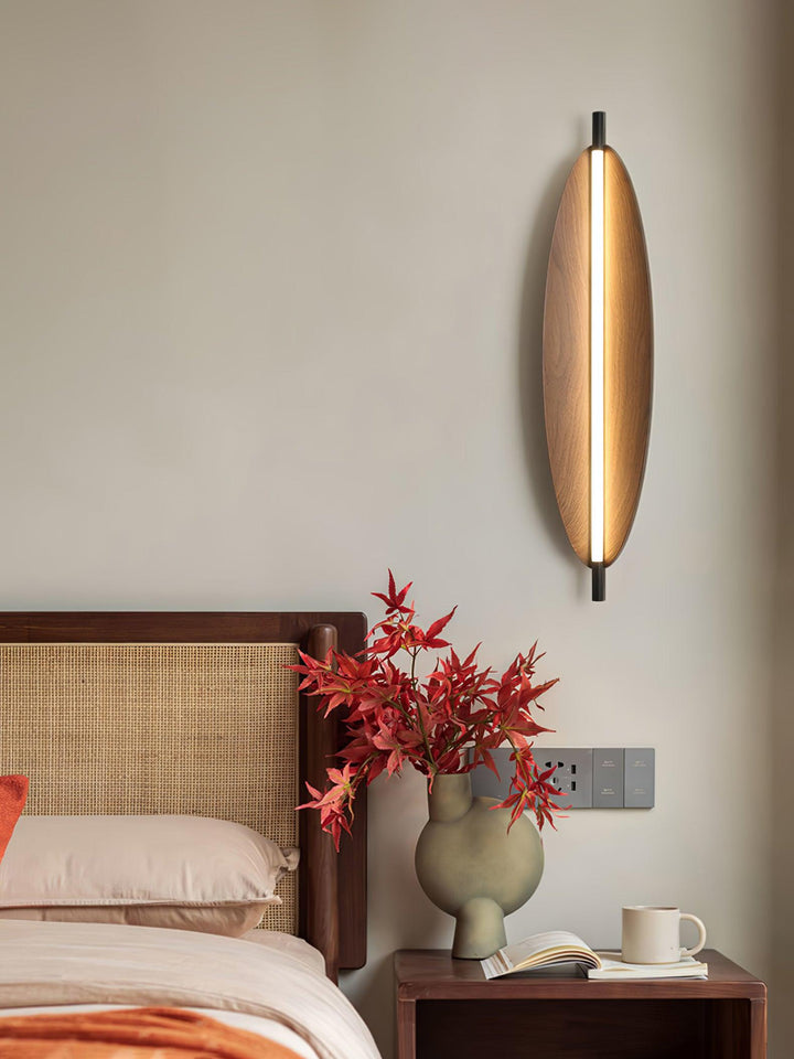 Sleek Board Sconce - Vakkerlight