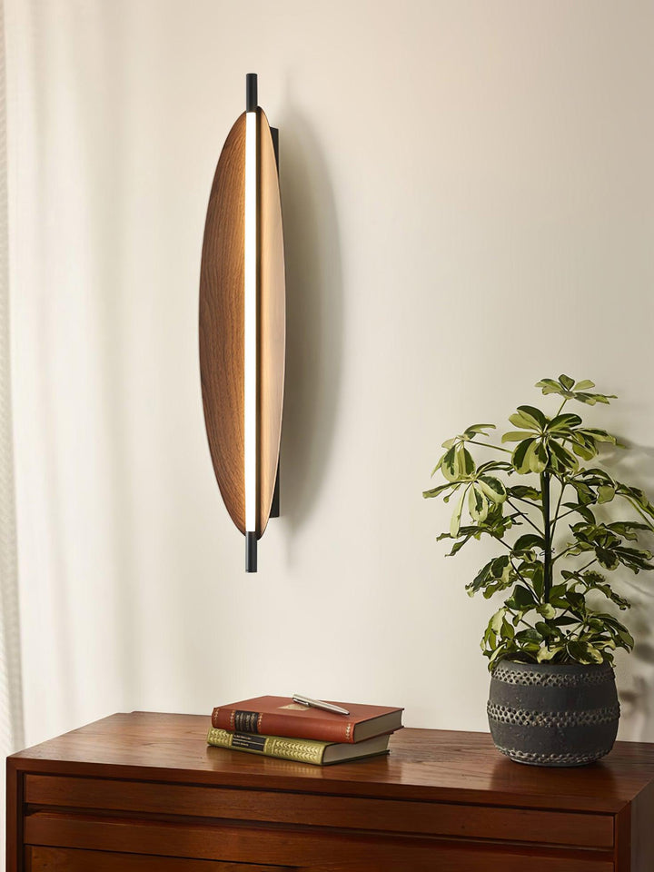 Sleek Board Sconce - Vakkerlight