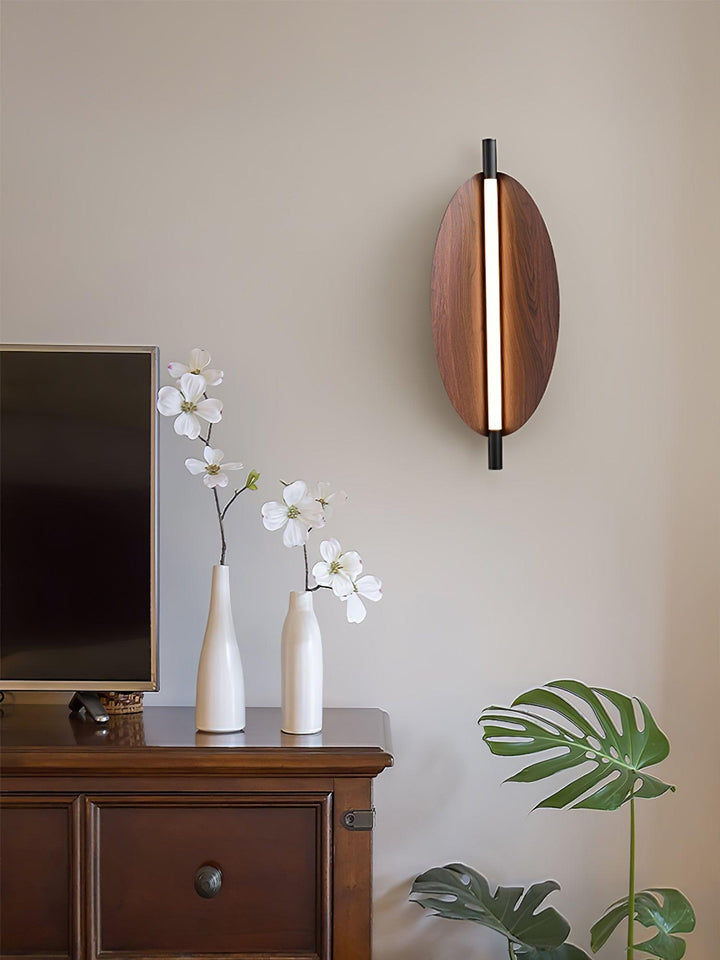 Sleek Board Sconce - Vakkerlight