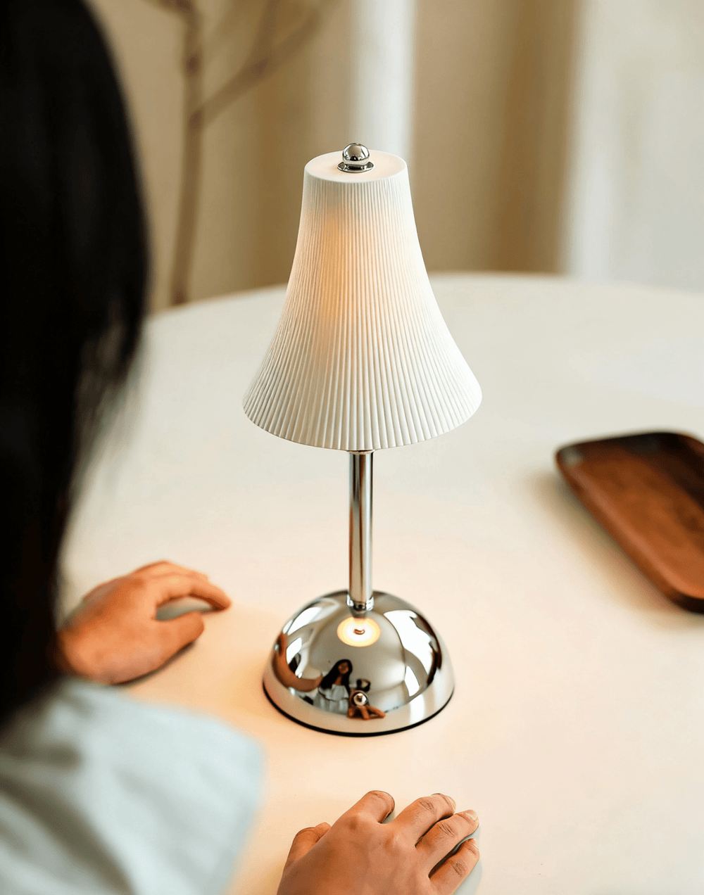 Slim Waist Table Lamp - Vakkerlight