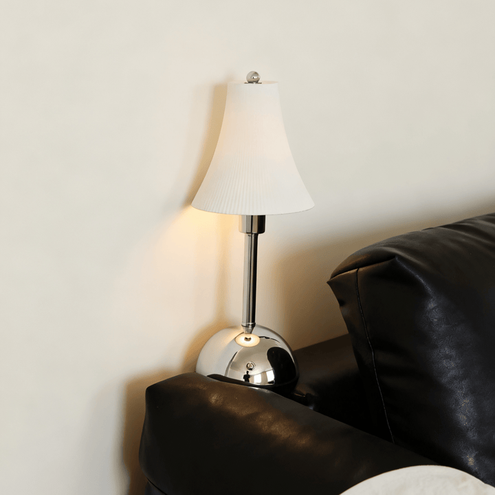 Slim Waist Table Lamp - Vakkerlight