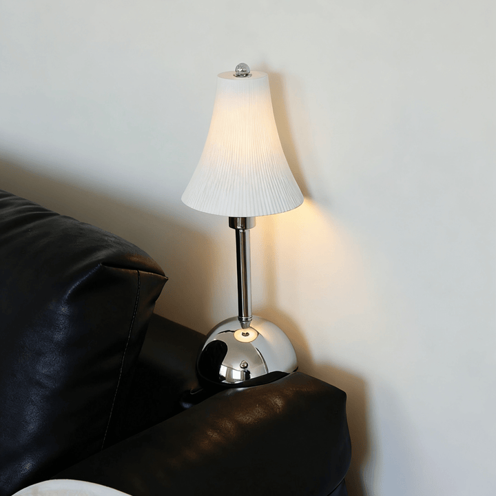 Slim Waist Table Lamp - Vakkerlight