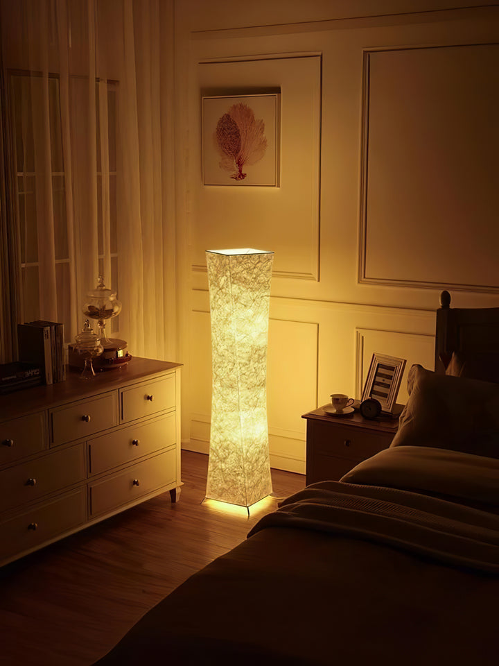 Slim Waist Tower Floor Lamp - Vakkerlight