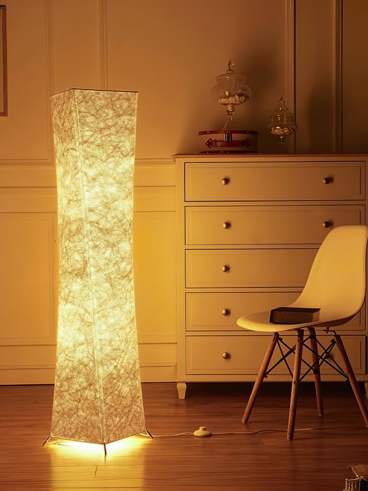 Slim Waist Tower Floor Lamp - Vakkerlight